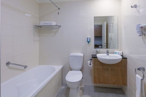 Nesuto Canberra - Accommodation Resorts 24