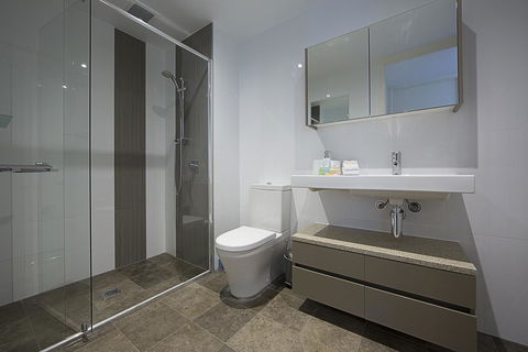 Manhattan 303 Canberra City ACT - Accommodation Resorts 10