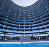 Accommodate Canberra - Manhattan on the Park - Accommodation Resorts