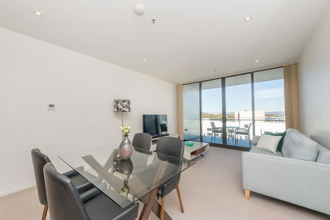 Manhattan 303 Canberra City ACT - Accommodation Resorts 24