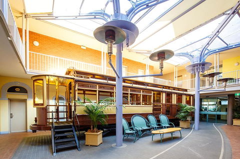 Quality Hotel Dickson - Accommodation Resorts 2