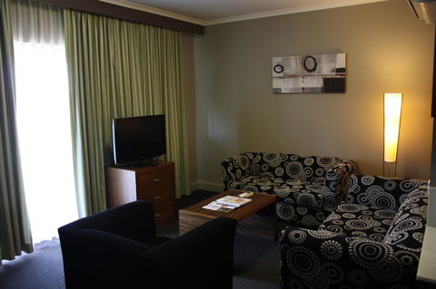 Quality Hotel Dickson - Accommodation Resorts 21