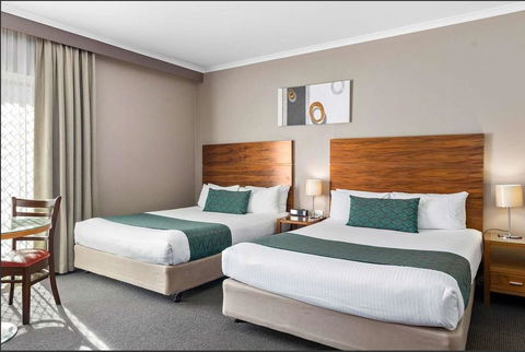 Quality Hotel Dickson - Accommodation Resorts 1