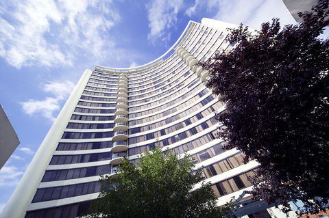 BreakFree Capital Tower Apartments - Accommodation Resorts 1
