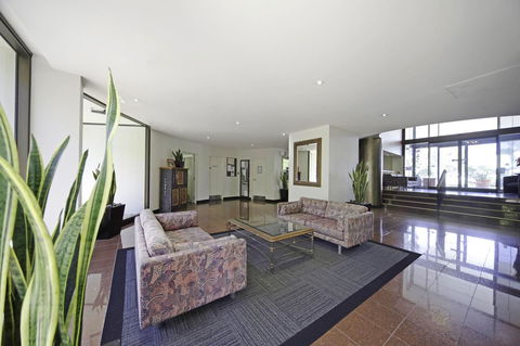 BreakFree Capital Tower Apartments - Accommodation Resorts 21
