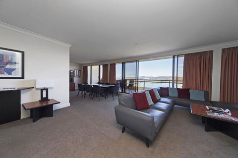 BreakFree Capital Tower Apartments - Accommodation Resorts 30