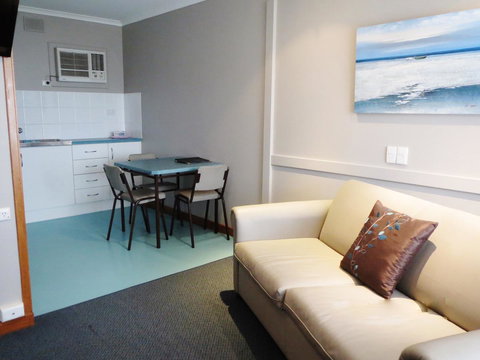 Stansbury Holiday Motel - Accommodation Resorts 39