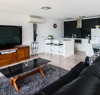 Lure Bed and Breakfast - Accommodation Resorts