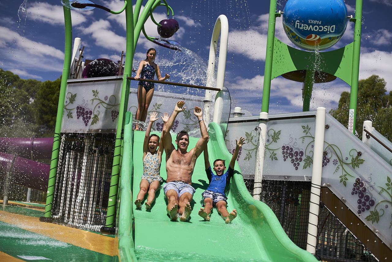 Hamilton SA Accommodation Resorts