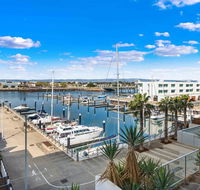 Port Adelaide Executive Waterfront Apartment - Accommodation Resorts