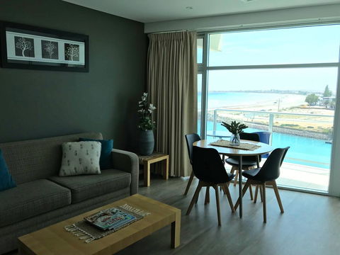 Ocean View Luxury Apartment & Suite - Accommodation Resorts 23
