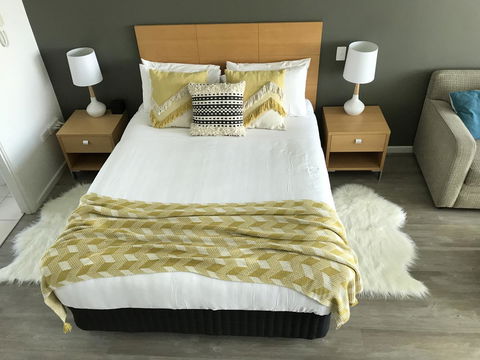 Ocean View Luxury Apartment & Suite - Accommodation Resorts 29