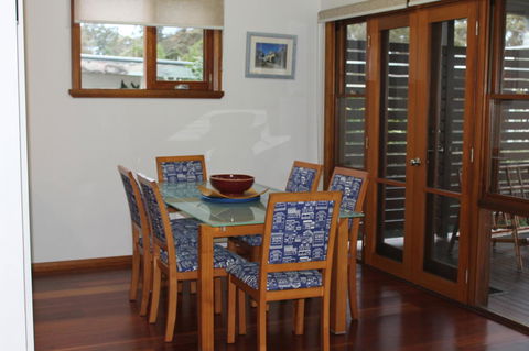 \'Point Break\' Your Waterfront Break At The Point - Accommodation Resorts 7