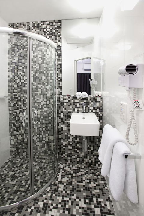 Majestic Minima Hotel - Accommodation Resorts 9