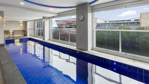 Oaks Adelaide Embassy Suites - Accommodation Resorts 7