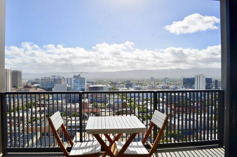 Whitmore SQ - Accommodation Resorts 14