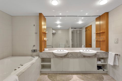 Stamford Plaza Adelaide - Accommodation Resorts 20