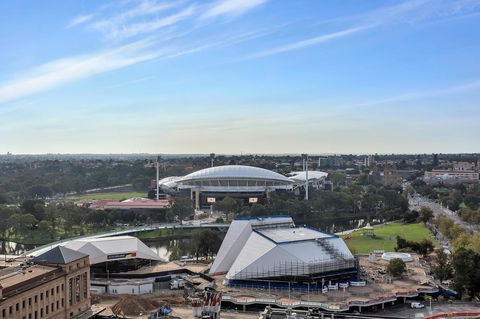 Stamford Plaza Adelaide - Accommodation Resorts 12