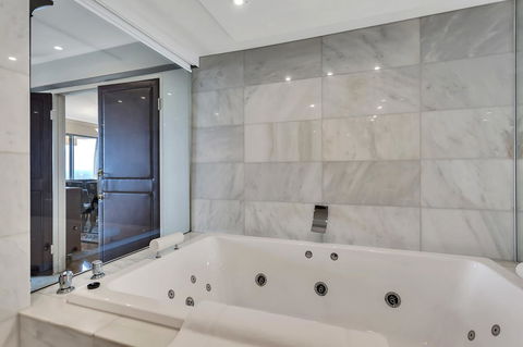 Stamford Plaza Adelaide - Accommodation Resorts 40