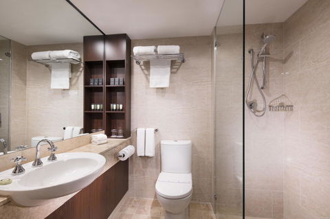 Stamford Plaza Adelaide - Accommodation Resorts 9