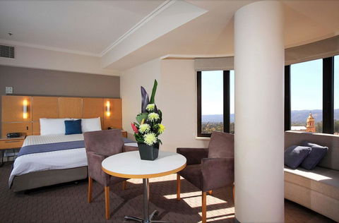 Stamford Grand Adelaide - Accommodation Resorts 3
