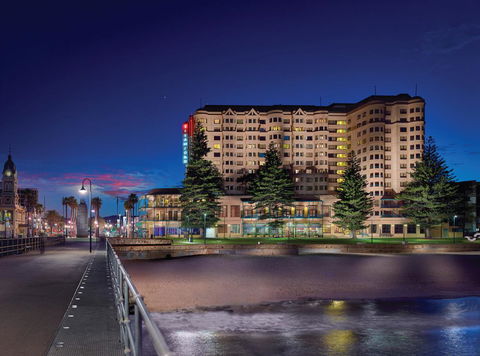 Stamford Grand Adelaide - Accommodation Resorts 7
