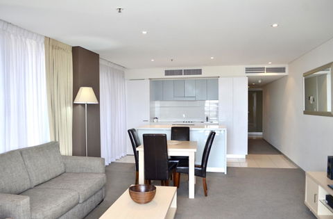 APTonNorthTCE - Accommodation Resorts 6