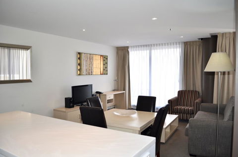 APTonNorthTCE - Accommodation Resorts 5