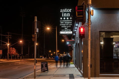 Astor Inn - Accommodation Resorts 20