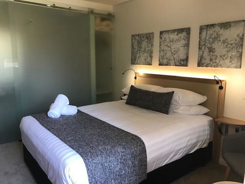 Astor Inn - Accommodation Resorts 1