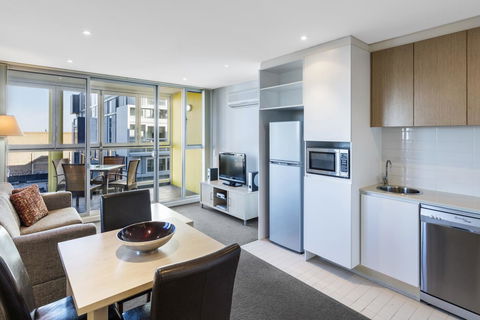 IStay Precinct Adelaide - Accommodation Resorts 16
