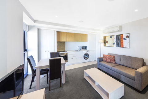 IStay Precinct Adelaide - Accommodation Resorts 13