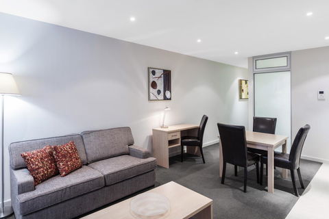 IStay Precinct Adelaide - Accommodation Resorts 17