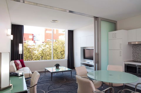 Adelaide Rockford - Accommodation Resorts 20