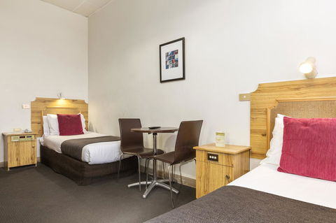Adelaide Paringa - Accommodation Resorts 11