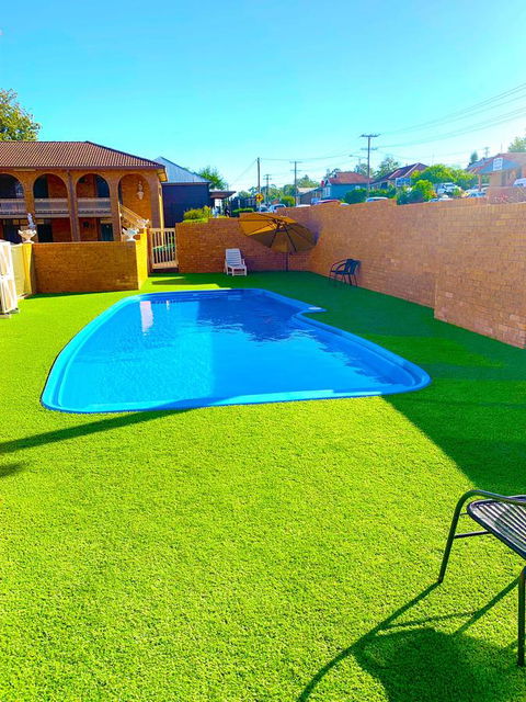 Cumberland Motor Inn - Accommodation Resorts 11