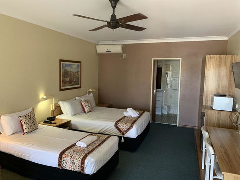 Cumberland Motor Inn - Accommodation Resorts 13