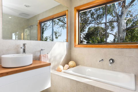 Port Of Call - Port Willunga - C21 SouthCoast Holidays - Accommodation Resorts 8