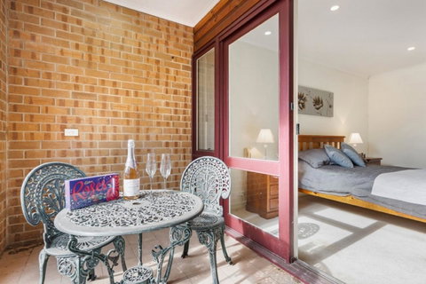 Adelaide Style Accommodation-Close To City-North Adelaide-3 Bdrm- FREE Parking - Accommodation Resorts 15