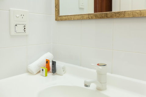 Majestic Tynte Street Apartments - Accommodation Resorts 15