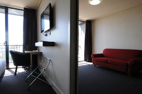 Mansfield Park Hotel - Accommodation Resorts 2