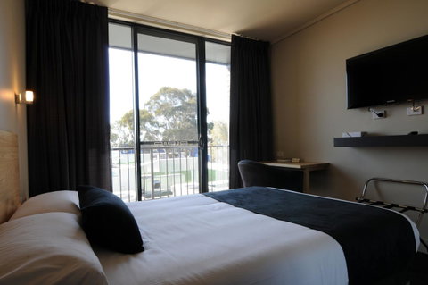 Mansfield Park Hotel - Accommodation Resorts 7
