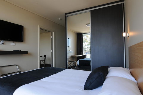 Mansfield Park Hotel - Accommodation Resorts 15
