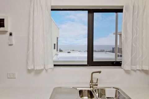 Atlantic West Beach Apartments - Accommodation Resorts 12