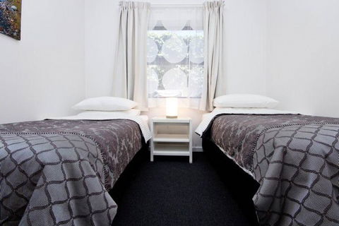 Atlantic West Beach Apartments - Accommodation Resorts 13
