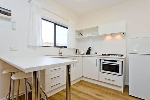Atlantic West Beach Apartments - Accommodation Resorts 15