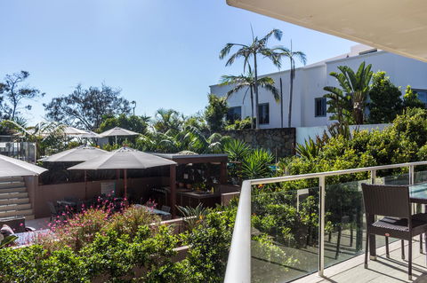 Bayview Beachfront Apartments, In Town Right On The Beach - Accommodation Resorts 44