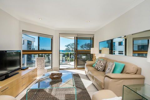 Bayview Beachfront Apartments, In Town Right On The Beach - Accommodation Resorts 38