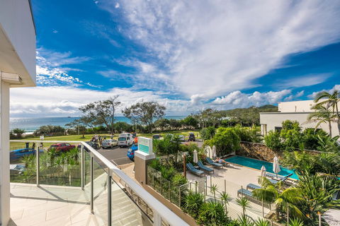 Bayview Beachfront Apartments, In Town Right On The Beach - Accommodation Resorts 10