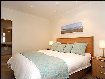 Lady Bay Hotel - Accommodation Resorts 5